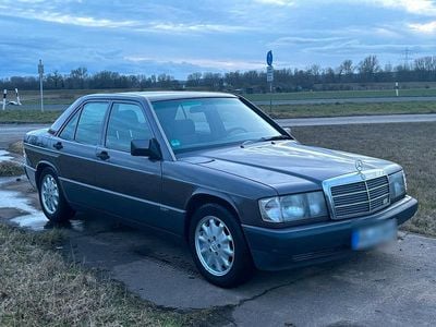 Gebraucht Mercedes 190 Sportline 132 PS (97 kW) 1990 Grau Limousine