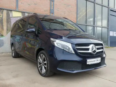 Gebraucht Mercedes V300 Avantgarde Edition 237 PS (174 kW) 2021 Blau Van / Kleinbus