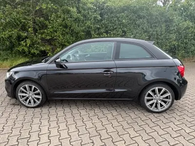 Gebraucht Audi A1 Design 143 PS (105 kW) 2011 Schwarz Kleinwagen