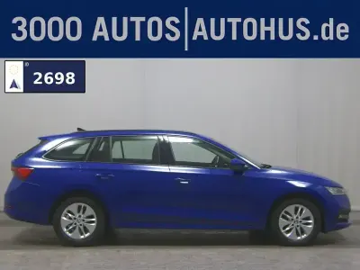 Gebraucht Skoda Octavia Ambition 150 PS (110 kW) 2022 Blau Kombi