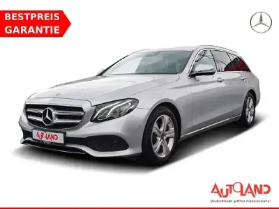 Gebraucht Mercedes E220 Avantgarde 194 PS (142 kW) 2018 Grau Kombi