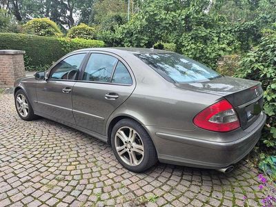 Mercedes E280