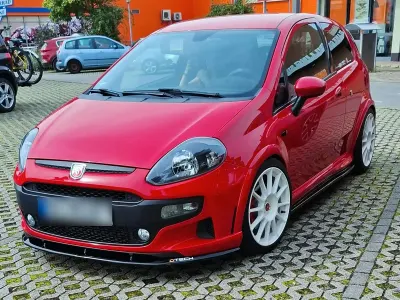 Gebraucht Abarth Punto Evo Esseesse 180 PS (132 kW) 2012 Rot Kleinwagen