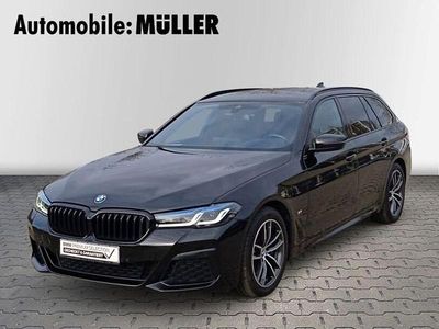 Gebraucht BMW 520 M Sport 190 PS (139 kW) 2021 Black sapphire metallic Kombi