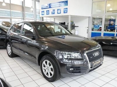 Usado Audi Q5 Comfort 179 HP (131 kW) 2010 Cinzento SUV