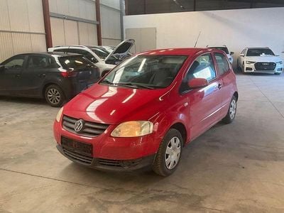 Rot Gebraucht 2010 VW Fox Basis Kleinwagen | 1.300 € (Superpreis)