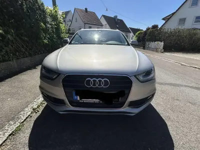 Gebraucht Audi A4 177 PS (130 kW) 2014 Kombi
