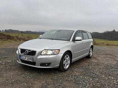 Gebraucht Volvo V50 109 PS (80 kW) 2009 Silber Kombi