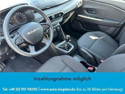 Usata Dacia Jogger Comfort 110 CV (80 kW) 2024 Nero Monovolume