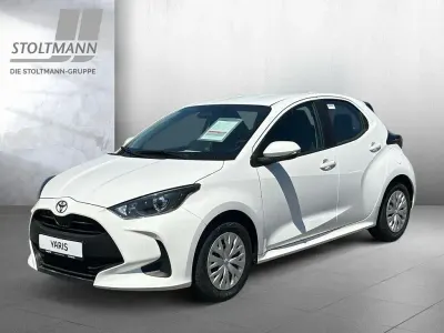 Gebraucht Toyota Yaris Hybrid Business Edition 116 PS (85 kW) 2025 Weiß Limousine