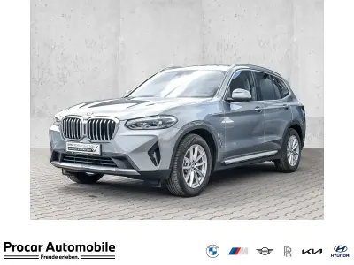 Gebraucht BMW X3 Sport Line 190 PS (139 kW) 2023 Grau SUV