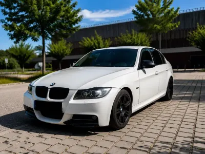 Gebraucht BMW 320 M Sport 177 PS (130 kW) 2026 Weiß Limousine