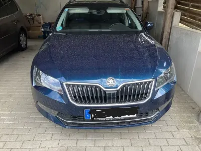 Gebraucht Skoda Superb Ambition 150 PS (110 kW) 2017 Blau Kombi