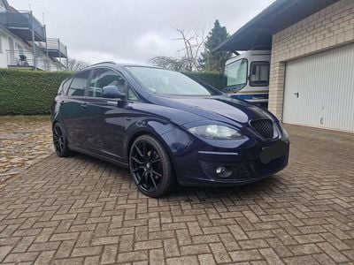 Gebraucht Seat Altea XL Sport 160 PS (117 kW) 2009 Blau Van / Kleinbus