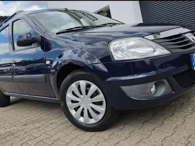 Gebraucht Dacia Logan 87 PS (63 kW) 2012 Schwarz Limousine