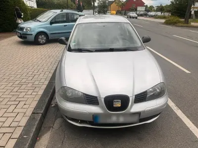 Gebraucht Seat Ibiza 80 PS (58 kW) 2003 Grau Kleinwagen
