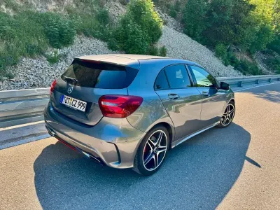 Gebraucht Mercedes A250 AMG 218 PS (160 kW) 2016 Grau Kleinwagen