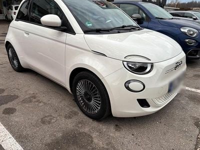 Usata Fiat 500e 86 kW (118 CV) 2023 Bianco Utilitaria