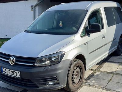 Gebraucht VW Caddy 102 PS (75 kW) 2019 Silber Van / Kleinbus