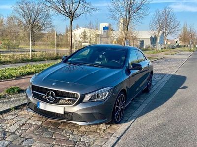 gebraucht Mercedes CLA200 -