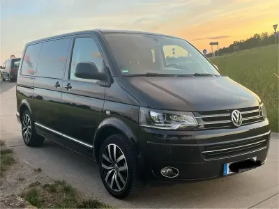 Gebraucht VW Multivan 220 PS (161 kW) 2015 Schwarz Van / Kleinbus