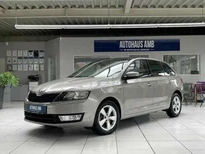 Gebraucht Skoda Rapid Ambition 122 PS (89 kW) 2014 Bezova capuccino/capuccino bei Kleinwagen