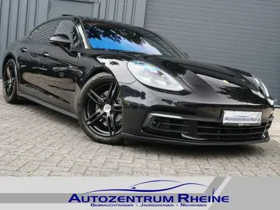Gebraucht Porsche Panamera 4S 441 PS (324 kW) 2017 Schwarz Kleinwagen