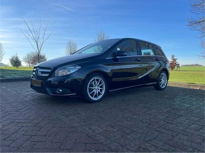 Mercedes B180