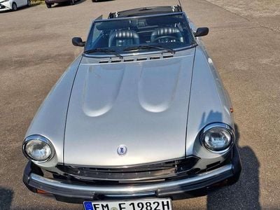 Gebraucht Fiat 124 105 PS (77 kW) 1982 Silber Cabrio