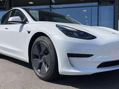 Gebraucht Tesla Model 3 RWD 239 kW (325 PS) 2022 Weiß Limousine