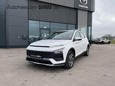 Neu Hyundai Bayon 101 PS (74 kW) 2025 Atlas white SUV