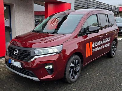 Red carmin Gebraucht 2024 Nissan Townstar Tekna Van | 31.590 €