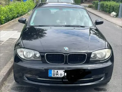 Gebraucht BMW 116 122 PS (89 kW) 2008 Schwarz Kleinwagen