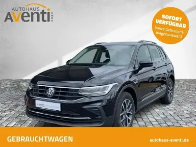 Gebraucht VW Tiguan Life 150 PS (110 kW) 2023 Schwarz SUV