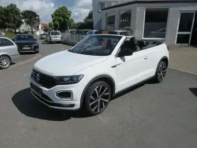 Second-hand VW T-Roc Style 150 CP (110 kW) 2021 Negru SUV