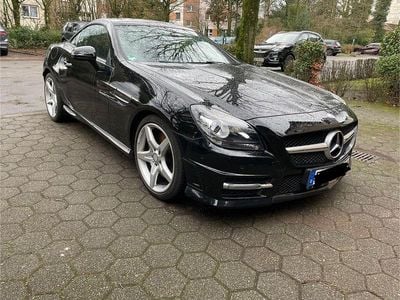 Schwarz Gebraucht 2014 Mercedes SLK200 AMG line Cabrio | 16.700 € (Guter Preis)