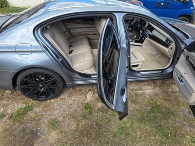 BMW 740L