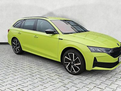 Mambagrün Neu 2025 Skoda Octavia SportLine Kombi | 34.850 € (Fairer Preis)