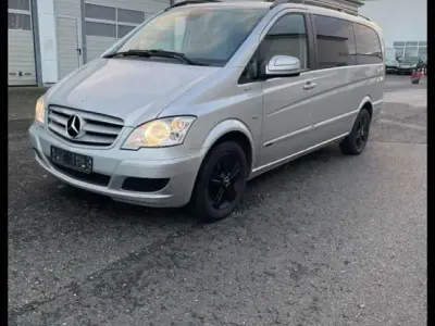 Gebraucht Mercedes Viano 224 PS (164 kW) 2013 Silber Van / Kleinbus