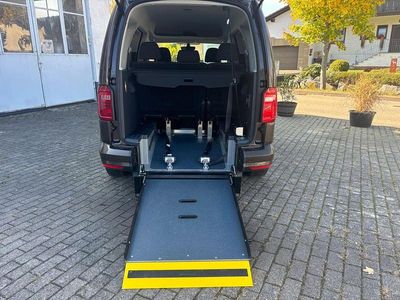 Braun Gebraucht 2020 VW Caddy Comfortline Van / Kleinbus | 32.500 €