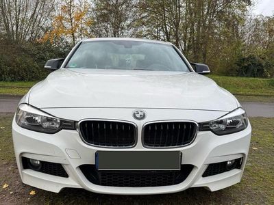 Gebraucht BMW 316 M Sport 136 PS (100 kW) 2014 Weiß Limousine