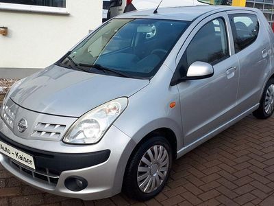 Gebraucht Nissan Pixo 68 PS (50 kW) 2012 Silber Kleinwagen