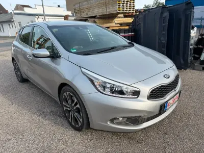 Gebraucht Kia Ceed 128 PS (94 kW) 2014 Kleinwagen