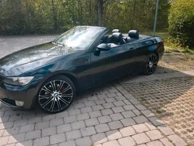 Gebraucht BMW 320 Cabriolet 170 PS (125 kW) 2007 Schwarz Cabrio