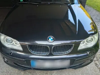 Gebraucht BMW 118 122 PS (89 kW) 2006 Schwarz Kleinwagen