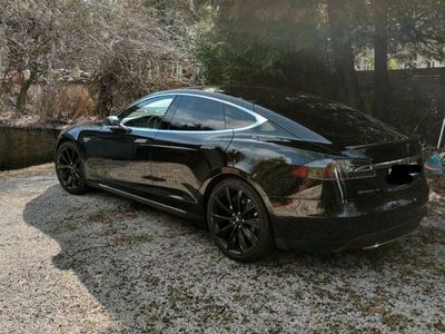 gebraucht Tesla Model S 90D Free Charging