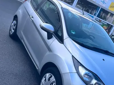 Gebraucht Ford Fiesta 68 PS (50 kW) 2010 Grau Kleinwagen