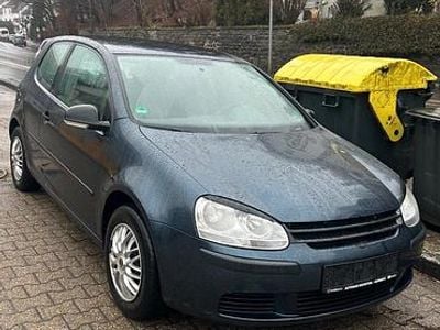 Second-hand VW Golf V 80 CP (58 kW) 2007 Gri Hatchback