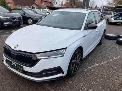 Gebraucht Skoda Octavia SportLine 150 PS (110 kW) 2022 Moonweiss metallic Kombi