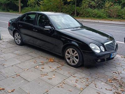 Mercedes E220